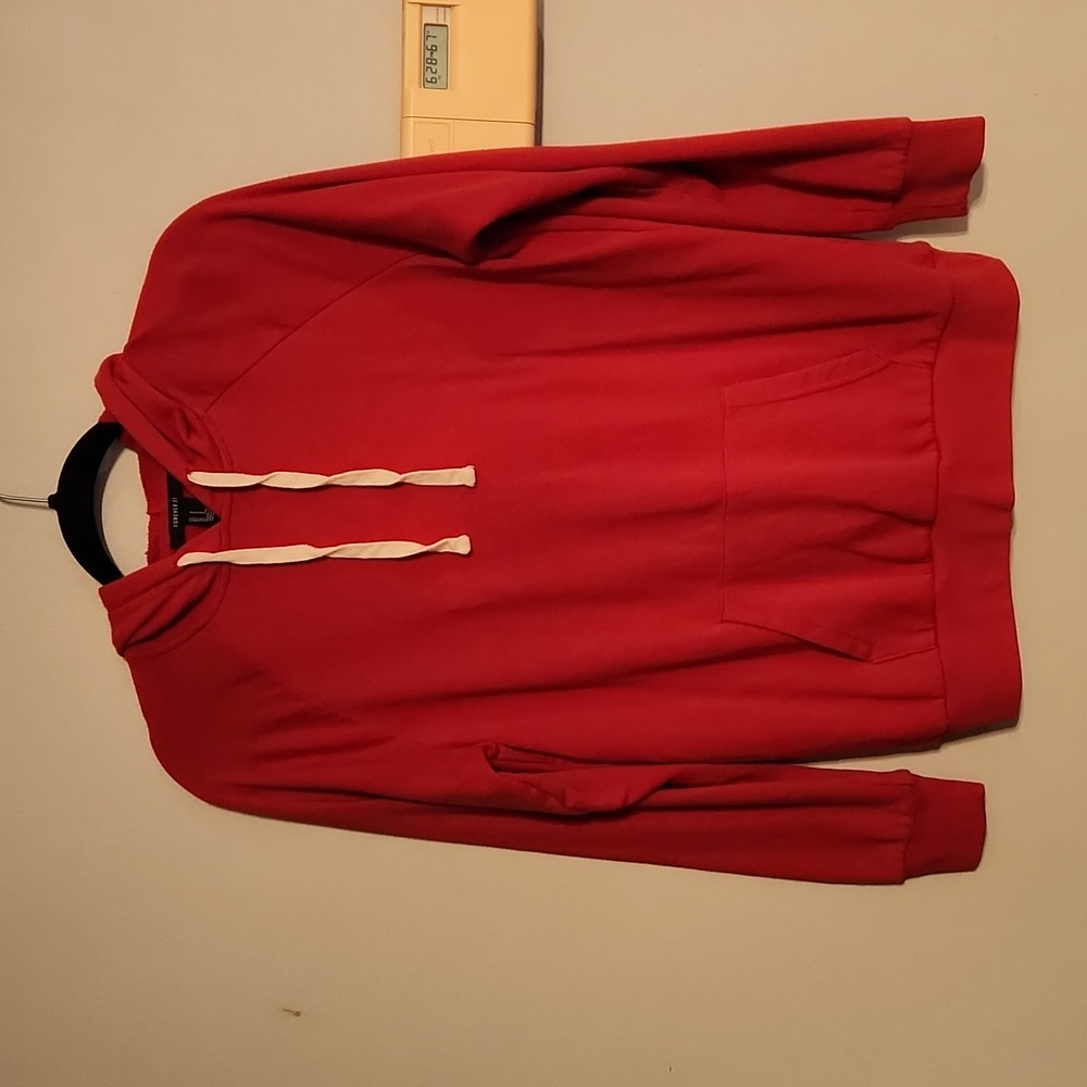 Pullover hoodie